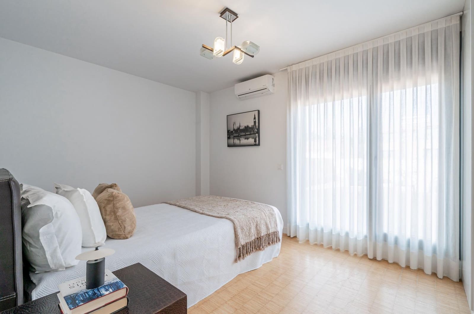 4 soverom Rekkehus til salgs i Torrelodones med svømmebasseng garasje - € 975 000 (Ref: 9780685)