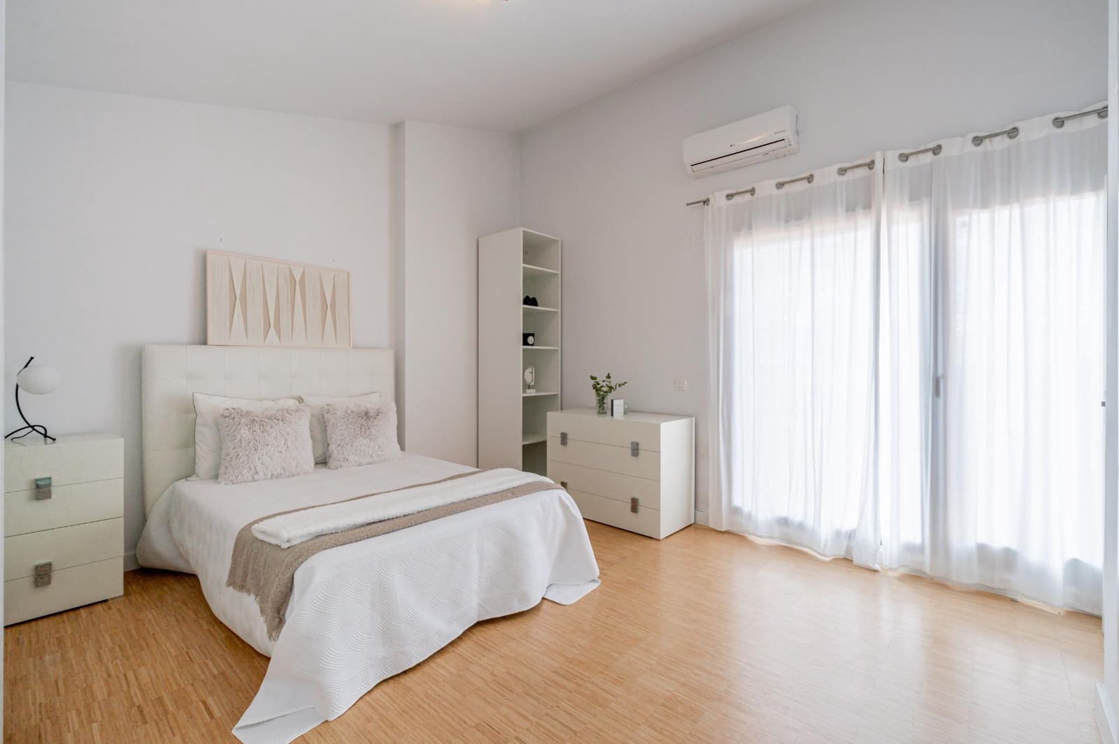 4 soverom Rekkehus til salgs i Torrelodones med svømmebasseng garasje - € 975 000 (Ref: 9780685)