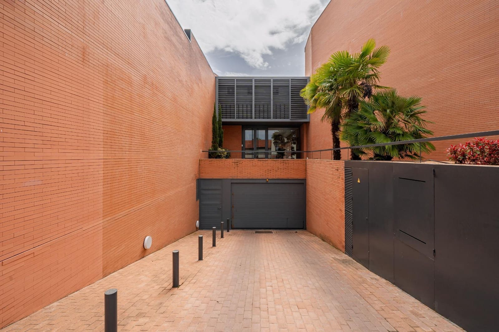 4 soverom Rekkehus til salgs i Torrelodones med svømmebasseng garasje - € 975 000 (Ref: 9780685)