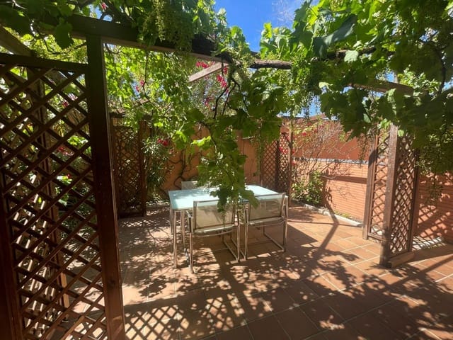 4 sovrum Radhus till salu i Torrelodones med pool garage - 840 000 € (Ref: 9780685)