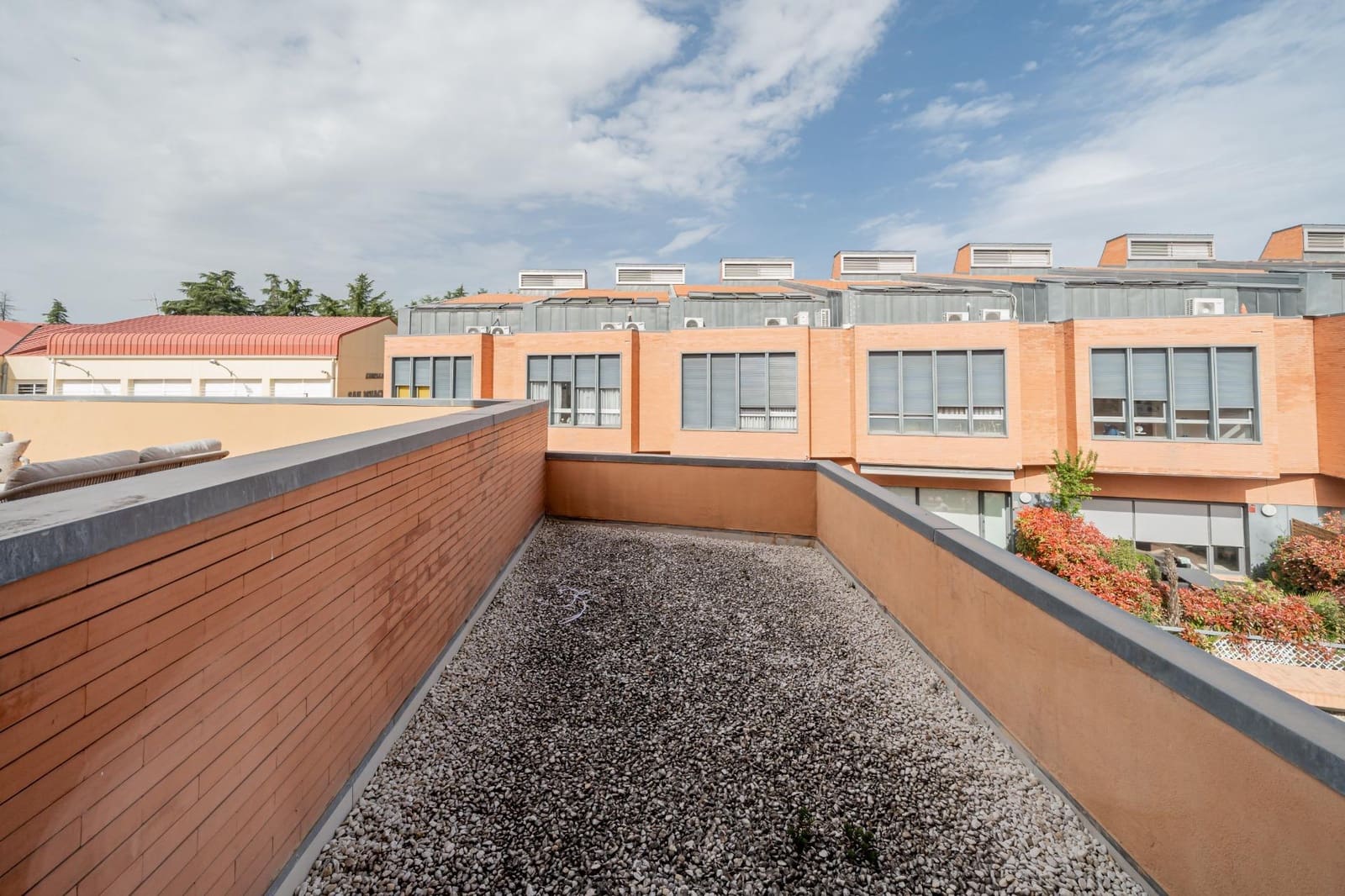 4 bedroom Terraced Villa for sale in Torrelodones with pool garage - € 840,000 (Ref: 9780685)