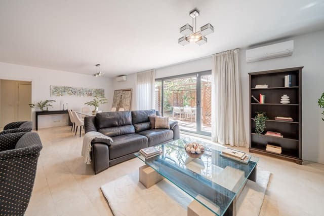 4 camera da letto Villetta a Schiera in vendita in Torrelodones con piscina garage - 840.000 € (Rif: 9780685)