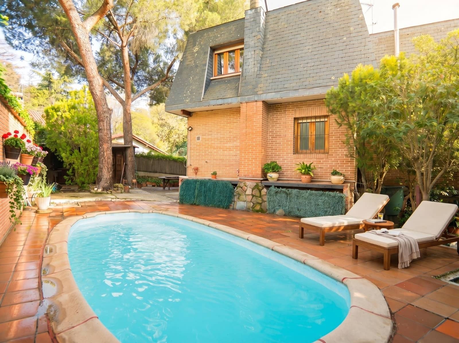 4 chambre Villa/Maison à vendre à Torrelodones avec piscine garage - 865 000 € (Ref: 9780686)