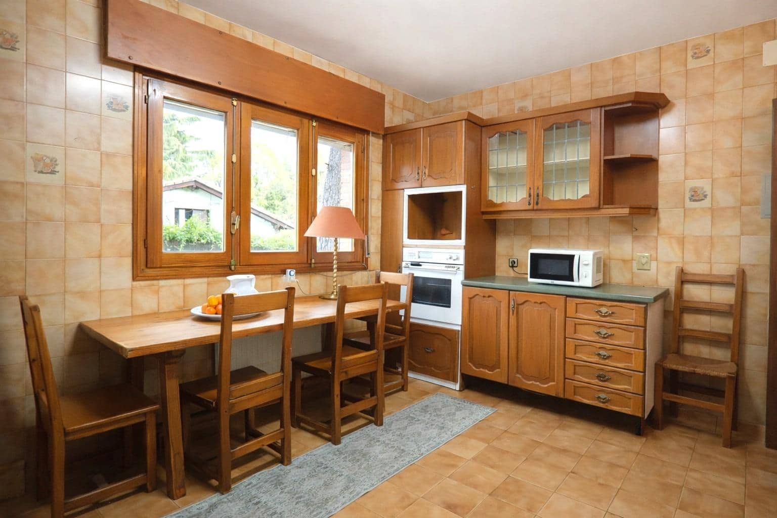 4 bedroom Villa for sale in Torrelodones with pool garage - € 865,000 (Ref: 9780686)