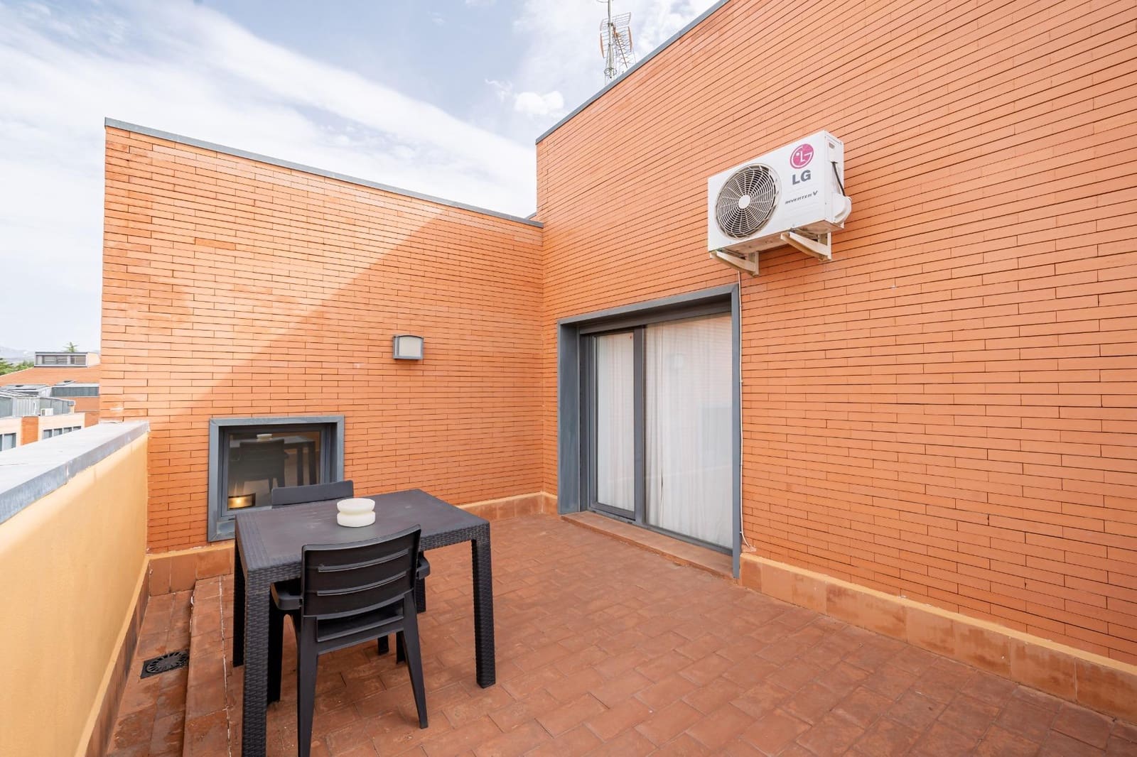 4 soverom Rekkehus til salgs i Torrelodones med svømmebasseng garasje - € 870 000 (Ref: 9794759)