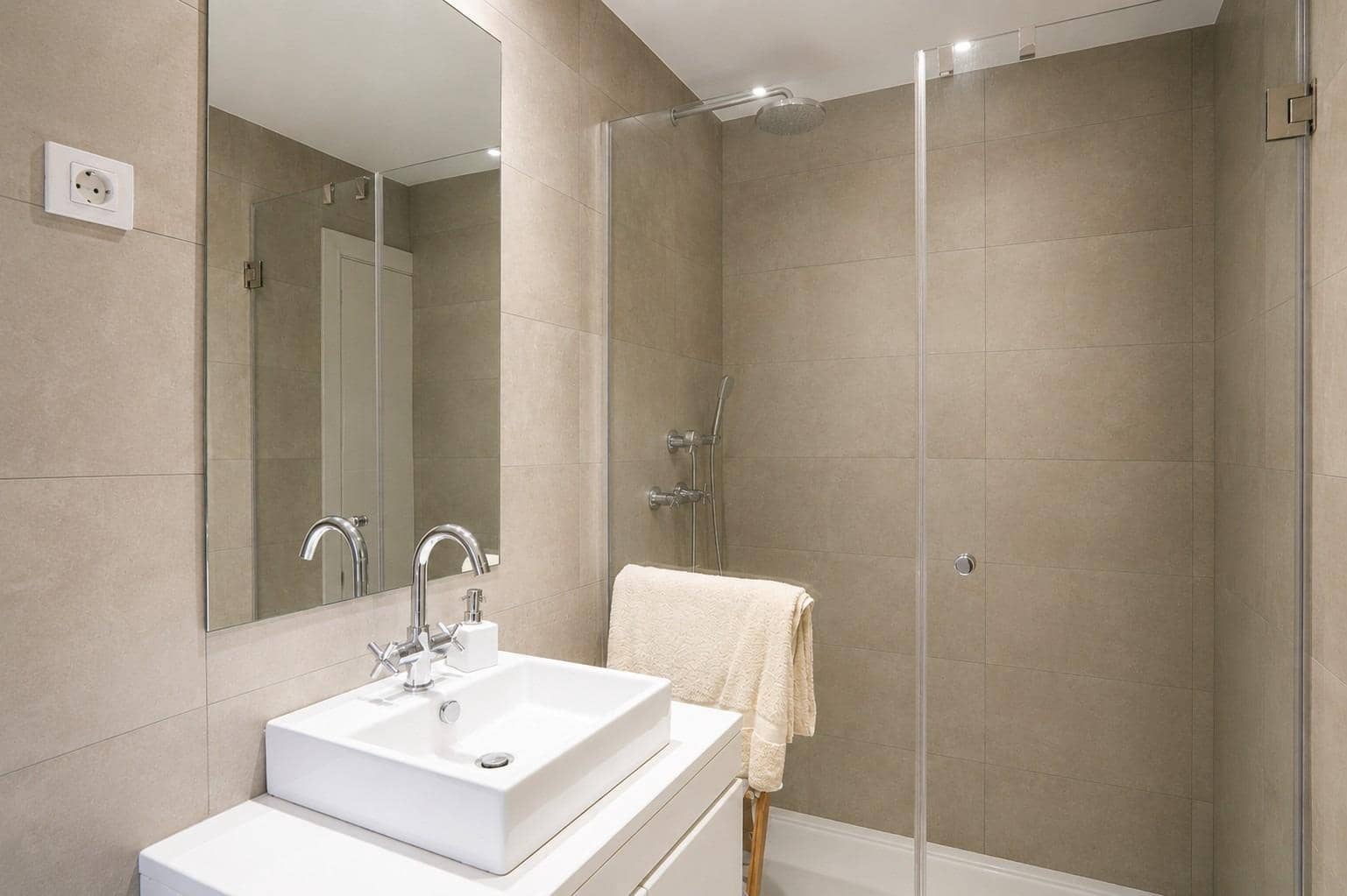 6 bedroom Villa for sale in El Boalo with pool - € 995,000 (Ref: 9836418)