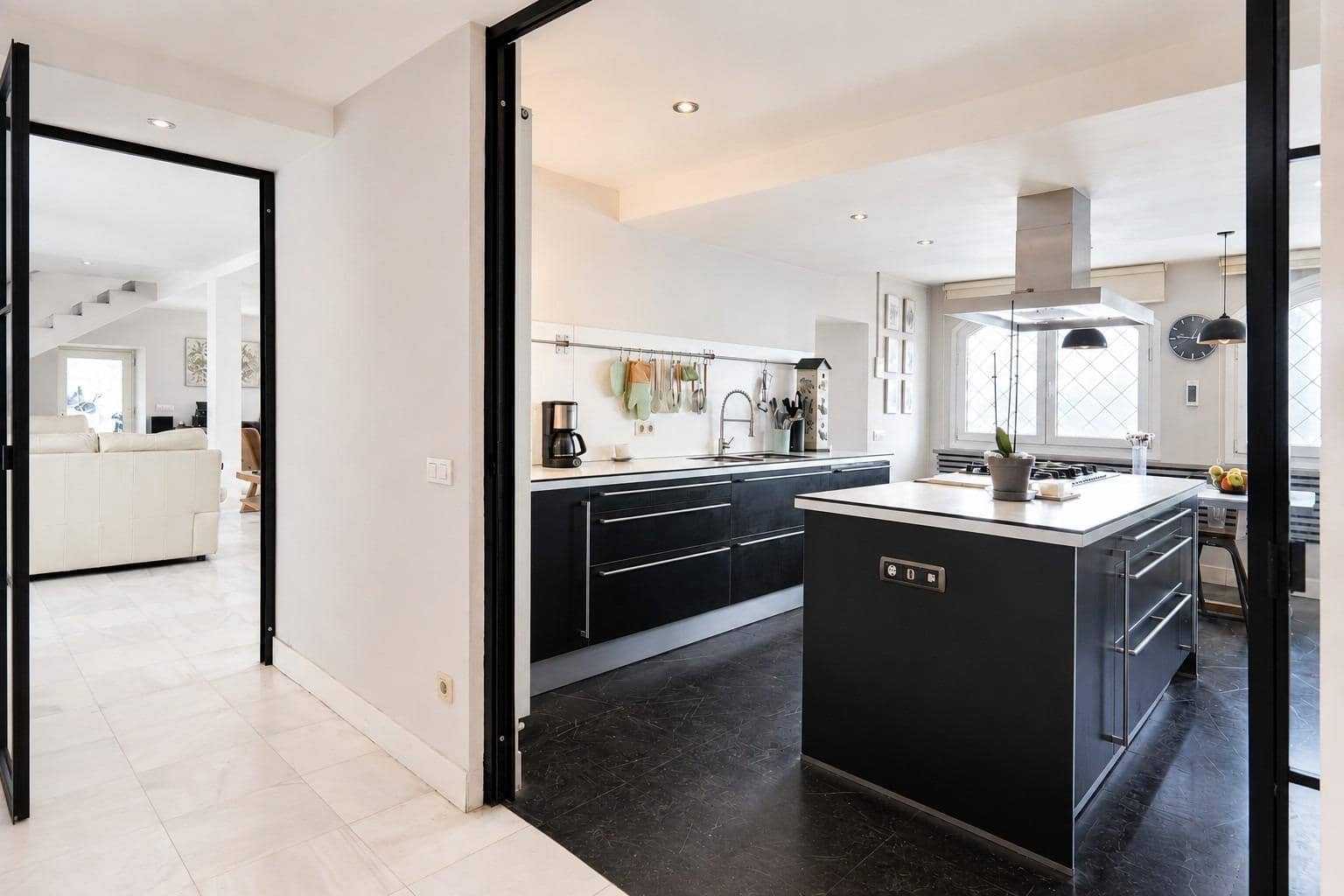 6 bedroom Villa for sale in El Boalo with pool - € 995,000 (Ref: 9836418)