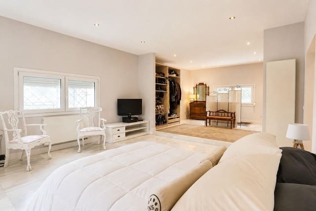 6 soverom Villa til salgs i El Boalo med svømmebasseng - € 995 000 (Ref: 9836418)