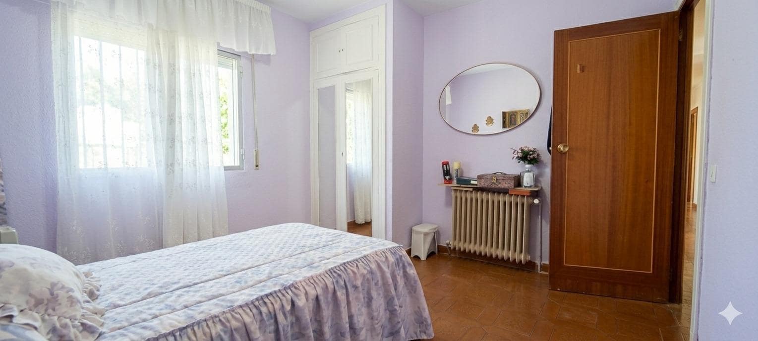 6 bedroom Villa for sale in Moralzarzal with pool garage - € 919,000 (Ref: 9865286)