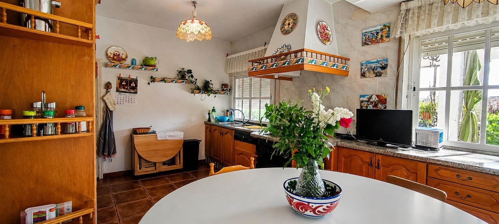 6 bedroom Villa for sale in Moralzarzal with pool garage - € 919,000 (Ref: 9865286)