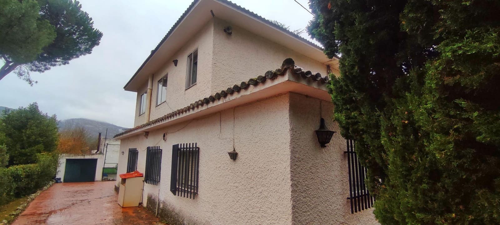 6 bedroom Villa for sale in Moralzarzal with pool garage - € 919,000 (Ref: 9865286)