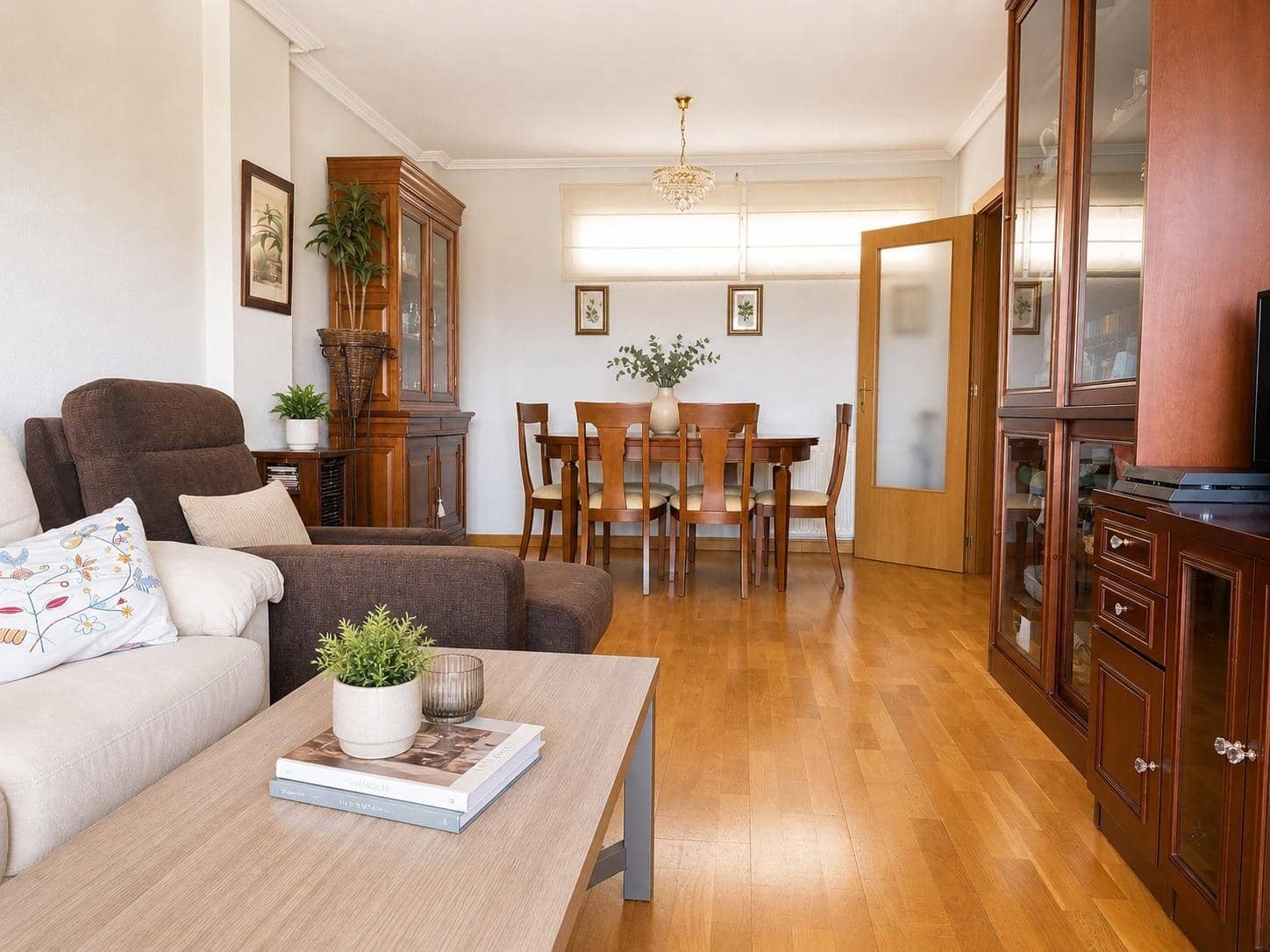 3 bedroom Flat for sale in Las Rozas de Madrid with pool garage - € 649,000 (Ref: 9865287)