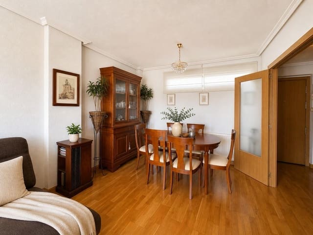 3 soveværelse Lejlighed til salg i Las Rozas de Madrid med swimmingpool garage - € 649.000 (Ref: 9865287)