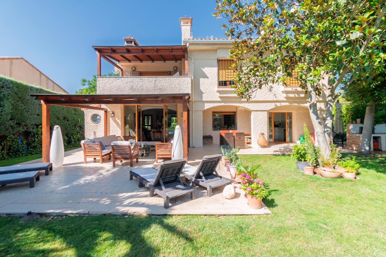 4 chambre Villa/Maison à vendre à Boadilla del Monte avec piscine garage - 1 285 000 € (Ref: 9920533)
