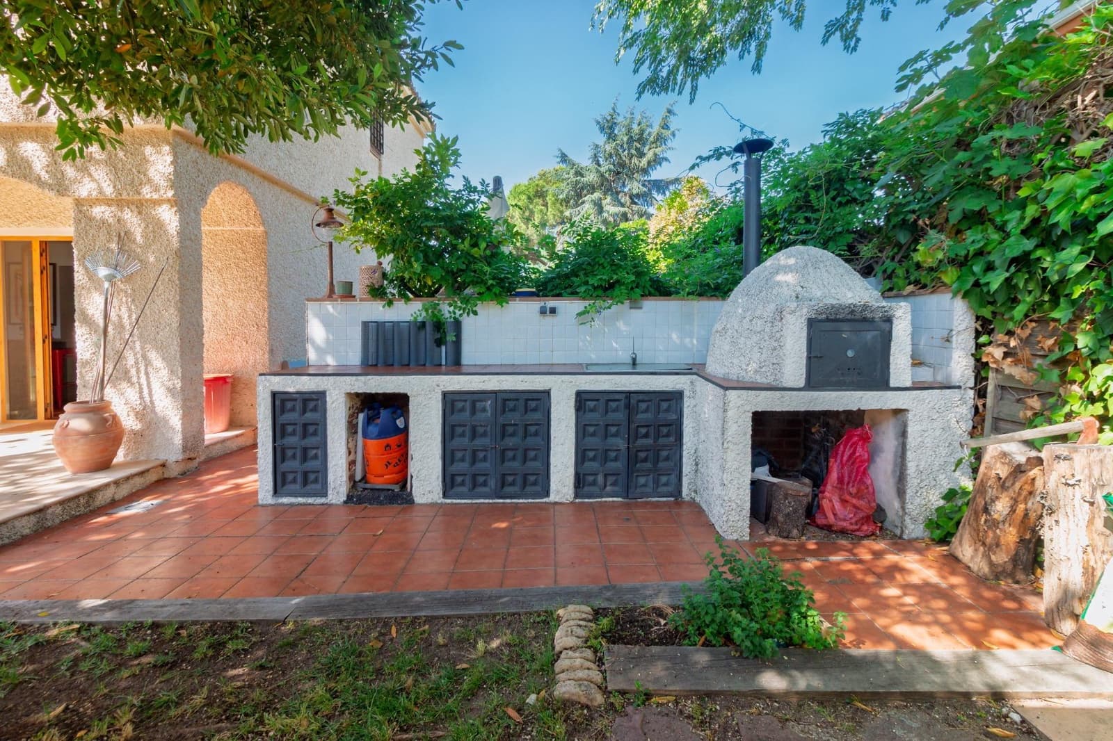 4 chambre Villa/Maison à vendre à Boadilla del Monte avec piscine garage - 1 285 000 € (Ref: 9920533)