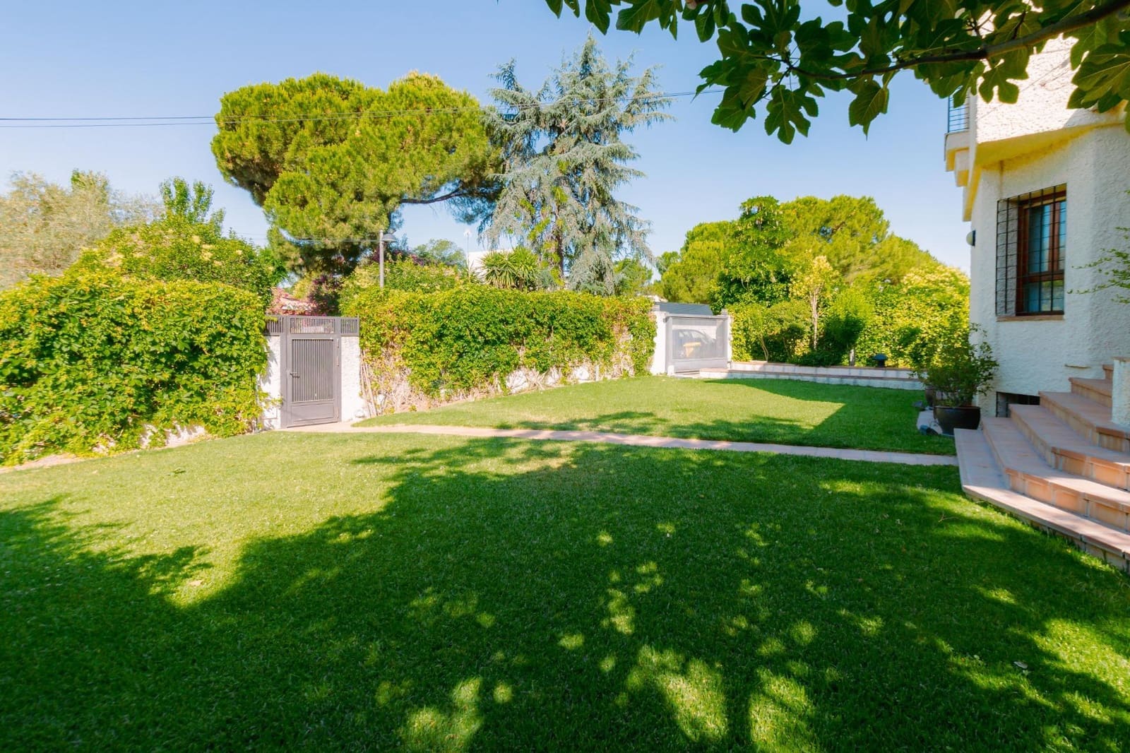 4 chambre Villa/Maison à vendre à Boadilla del Monte avec piscine garage - 1 285 000 € (Ref: 9920533)