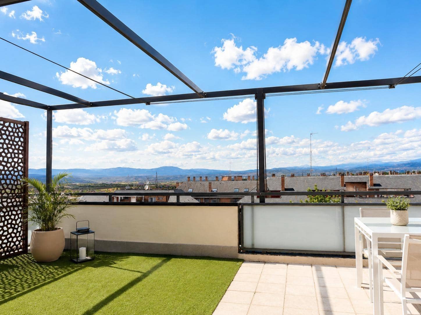 4 soveværelse Penthouse til salg i Majadahonda med swimmingpool garage - € 990.000 (Ref: 9970719)