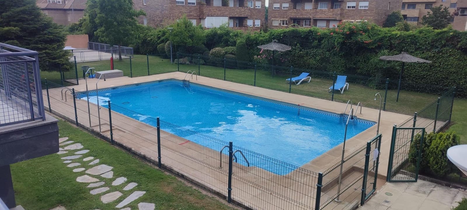 4 soveværelse Penthouse til salg i Majadahonda med swimmingpool garage - € 990.000 (Ref: 9970719)