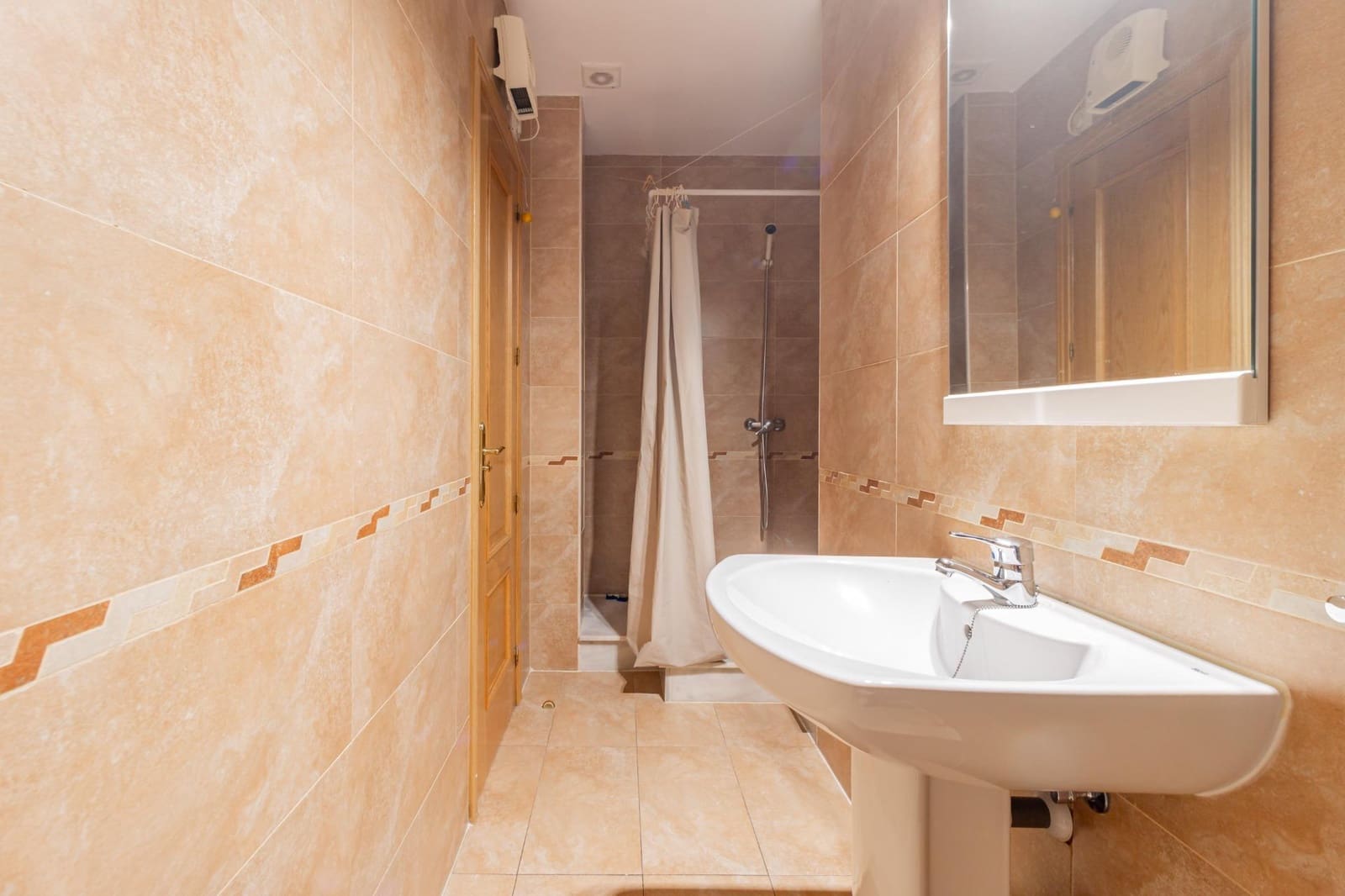 2 chambre Appartement à vendre à San Lorenzo de El Escorial - 314 000 € (Ref: 9970720)