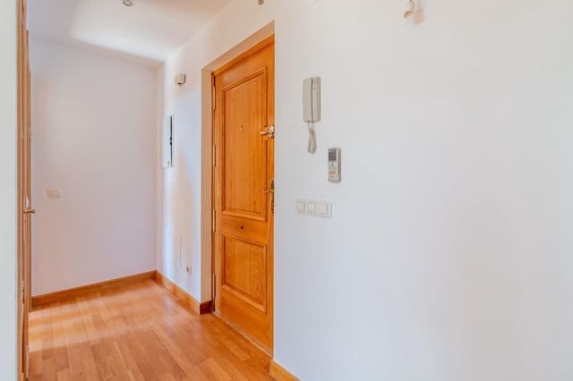 2 chambre Appartement à vendre à San Lorenzo de El Escorial - 314 000 € (Ref: 9970720)