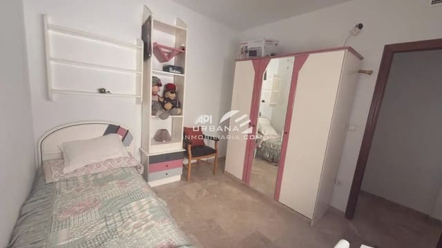 3 slaapkamer Flat te koop in Lucena - € 150.000 (Ref: 10001221)