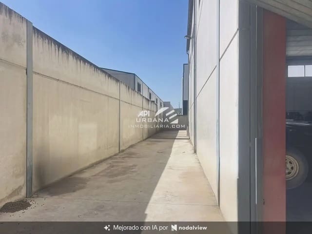 Local Comercial en Lucena en venta - 265.000 € (Ref: 10014315)