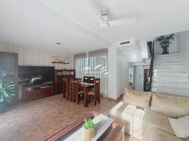 3 sovrum Hus till salu i Lucena - 340 000 € (Ref: 10016148)