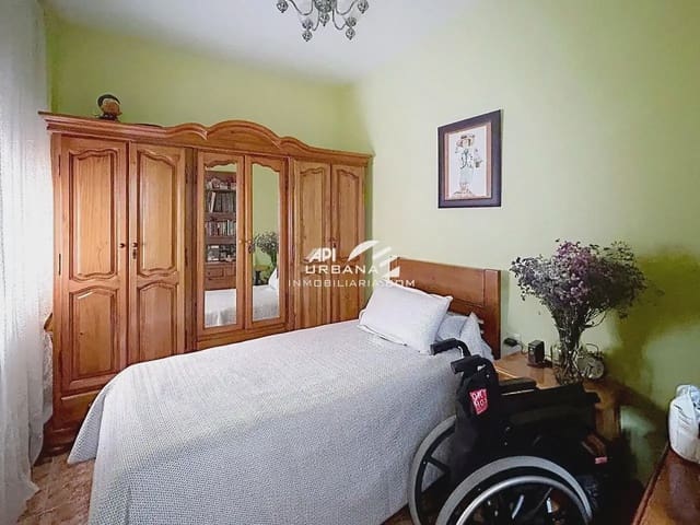3 quarto Apartamento para venda em Lucena com piscina - 195 000 € (Ref: 10019859)