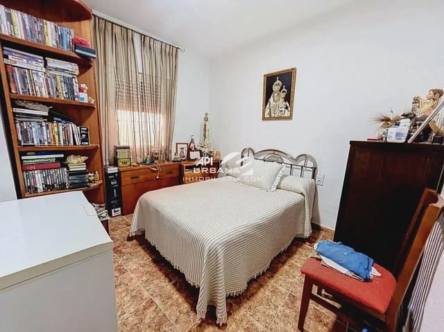 3 quarto Apartamento para venda em Lucena com piscina - 195 000 € (Ref: 10019859)