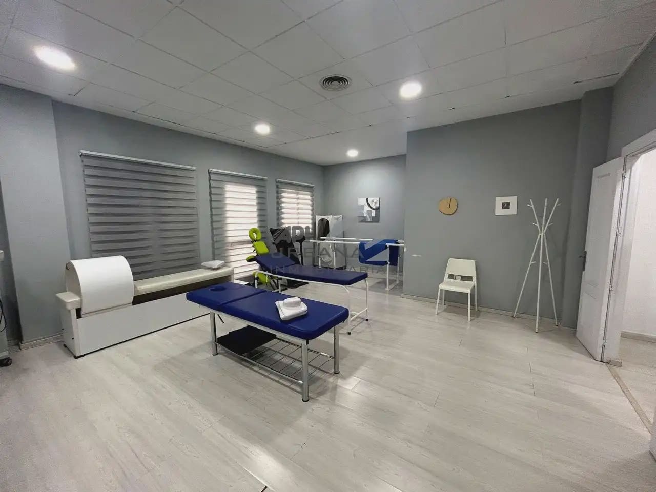 Gewerbe zu vermieten in Lucena - 650 € (Ref: 10021599)
