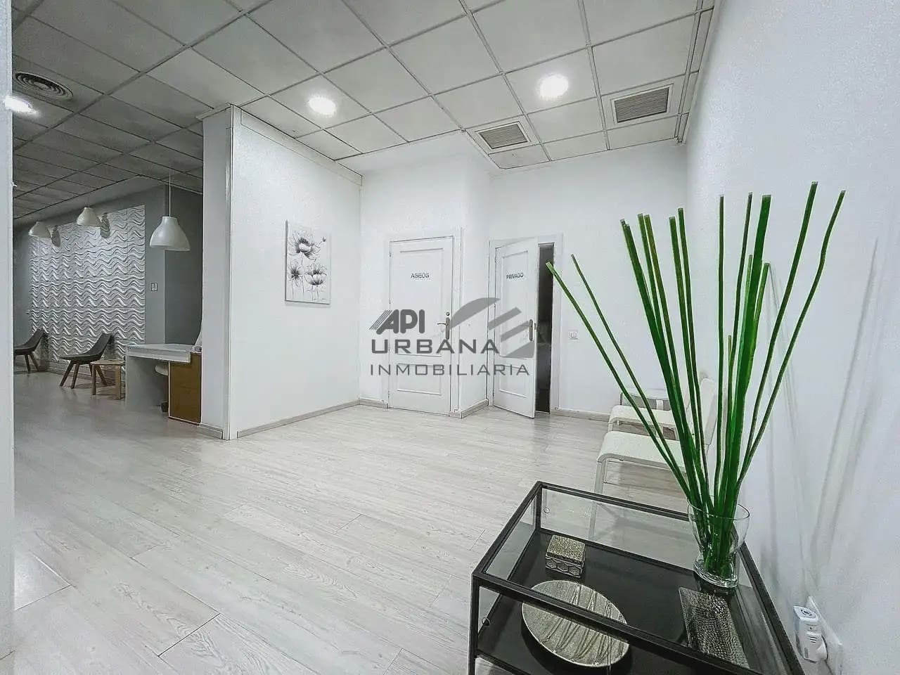 Gewerbe zu vermieten in Lucena - 650 € (Ref: 10021599)