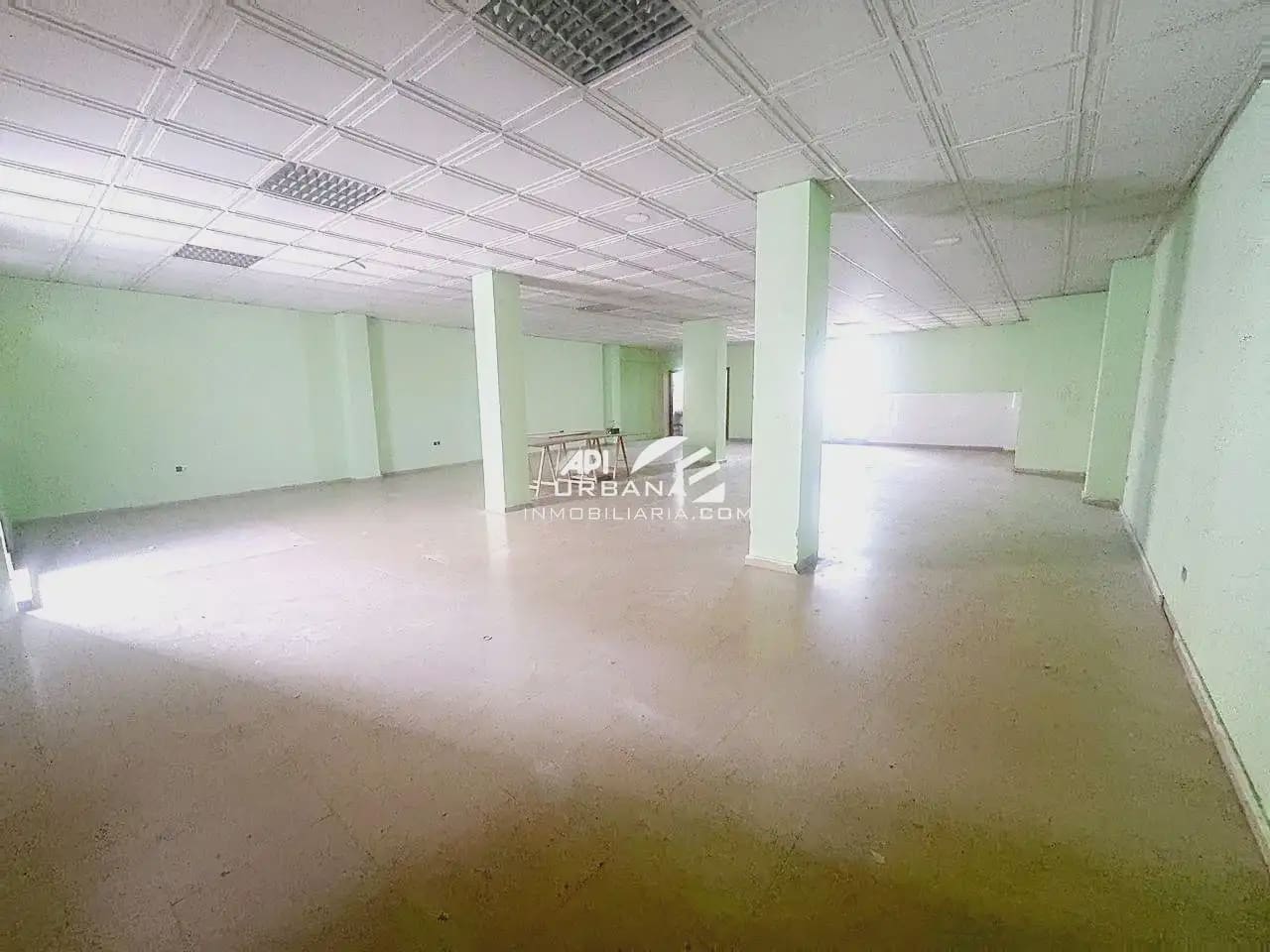 Kaupallinen vuokrattavana paikassa Lucena - 400 € (Ref: 10024664)