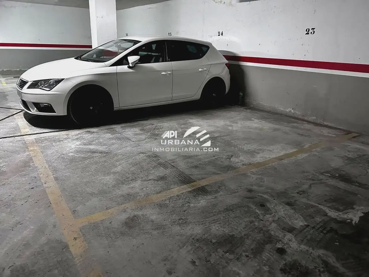 Autotalli myytävänä paikassa Lucena - 9 500 € (Ref: 10026019)