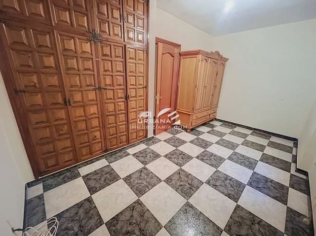3 sypialnia Mieszkanie na sprzedaż w Lucena - 94 000 € (Ref: 10031056)
