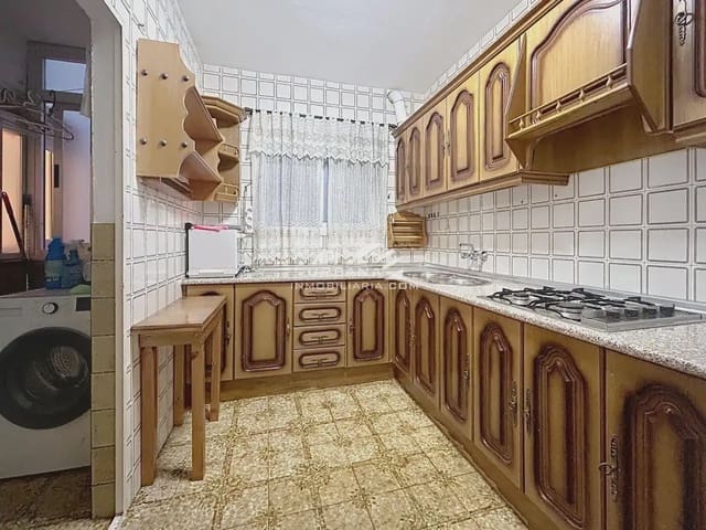 3 sypialnia Mieszkanie na sprzedaż w Lucena - 94 000 € (Ref: 10031056)