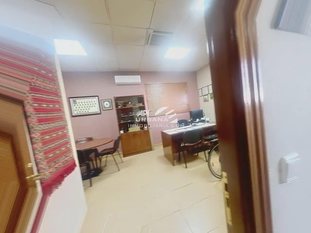 Local Comercial en Lucena en venta - 290.000 € (Ref: 10032537)
