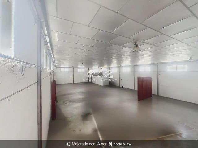 Komercyjne na sprzedaż w Lucena - 290 000 € (Ref: 10032537)