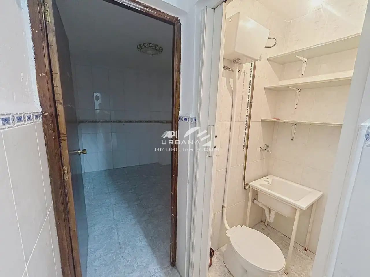 Kommersiell att hyra i Lucena - 400 € (Ref: 10035665)