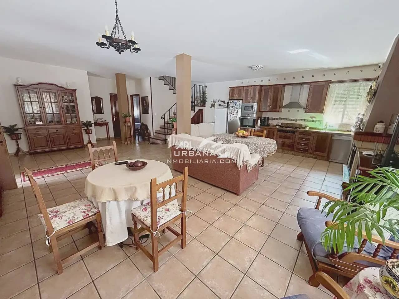 5 camera da letto Villa in vendita in Cabra con piscina garage - 298.000 € (Rif: 10048017)
