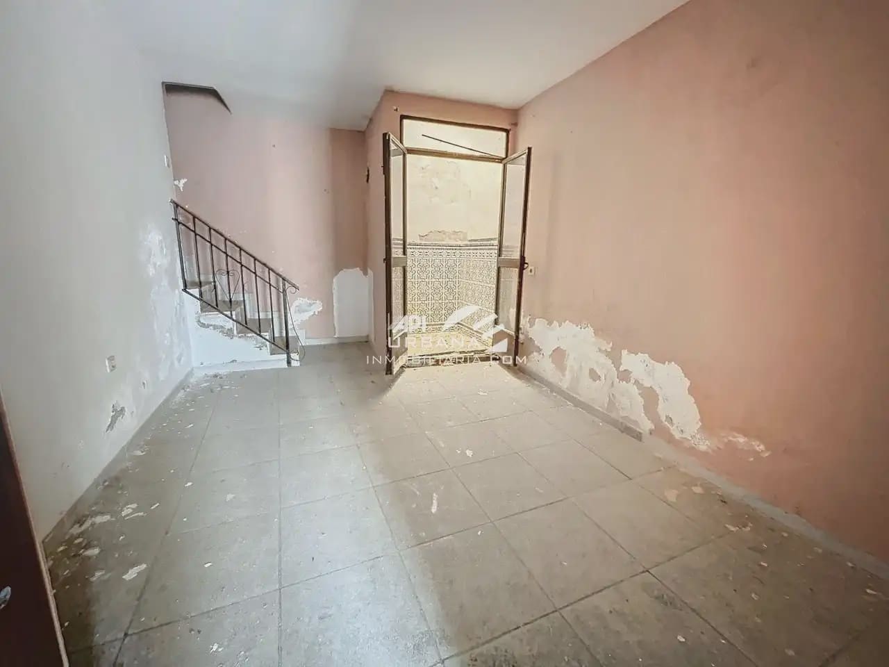 4 quarto Moradia em Banda para venda em Baena - 33 000 € (Ref: 10052033)
