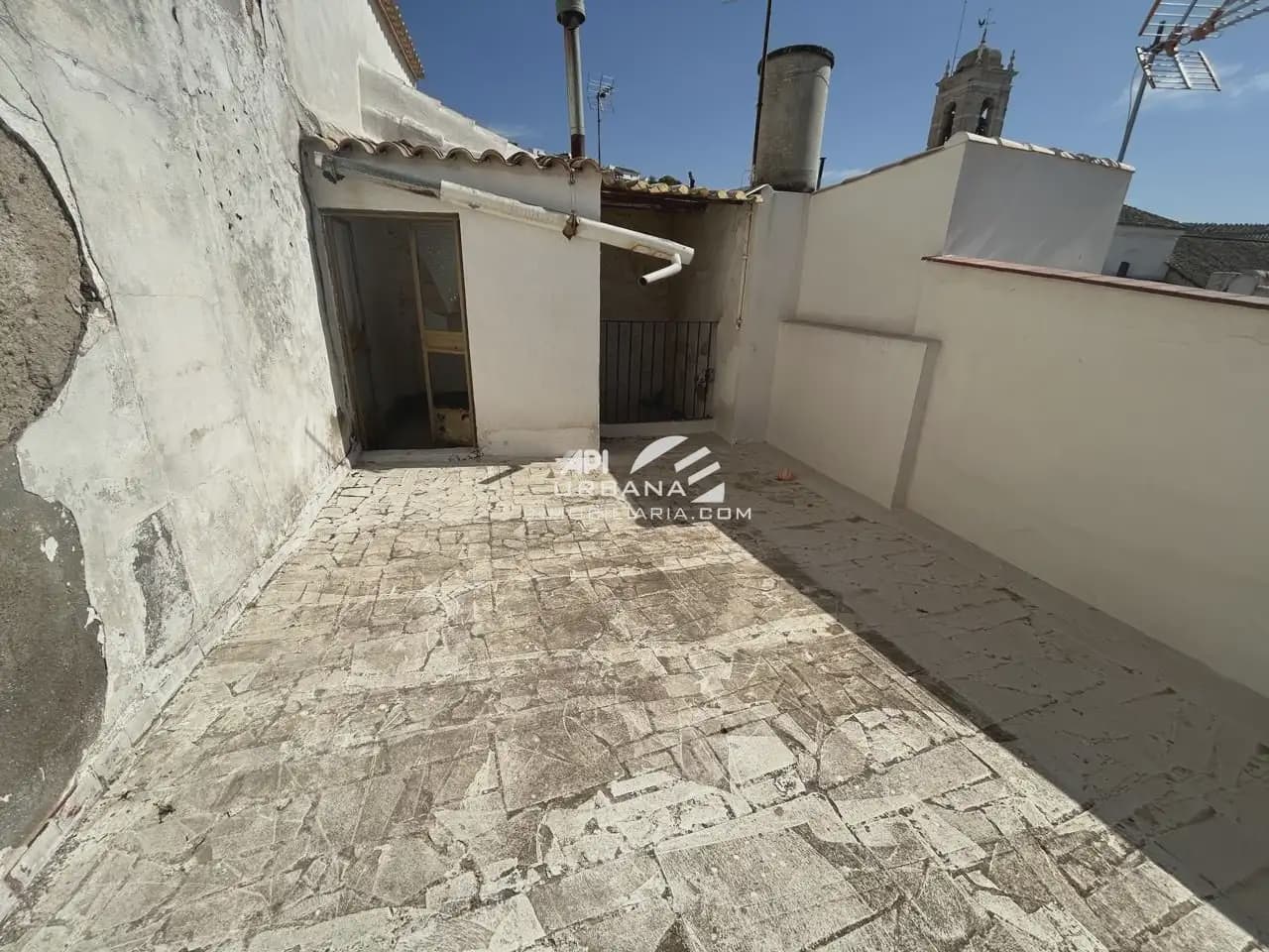 4 quarto Moradia em Banda para venda em Baena - 33 000 € (Ref: 10052033)