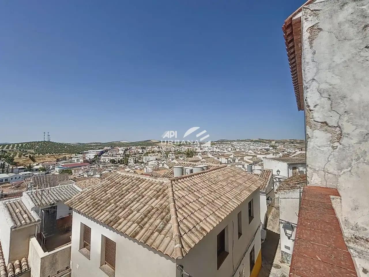 4 quarto Moradia em Banda para venda em Baena - 33 000 € (Ref: 10052033)