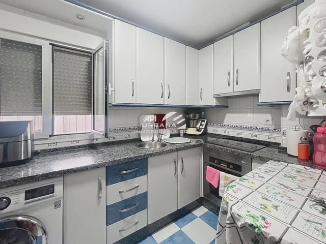 3 Zimmer Wohnung zu verkaufen in Lucena mit Garage - 155.000 € (Ref: 10061020)