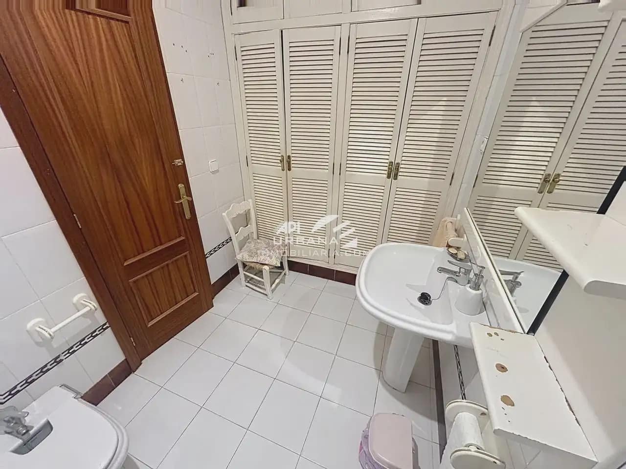 4 makuuhuone Asunto myytävänä paikassa Lucena - 300 000 € (Ref: 10079108)