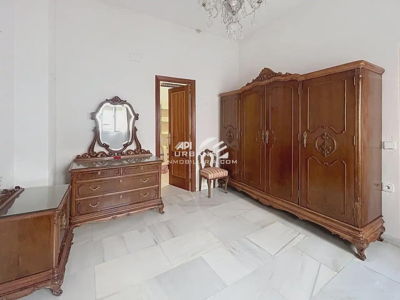 4 makuuhuone Asunto myytävänä paikassa Lucena - 300 000 € (Ref: 10079108)