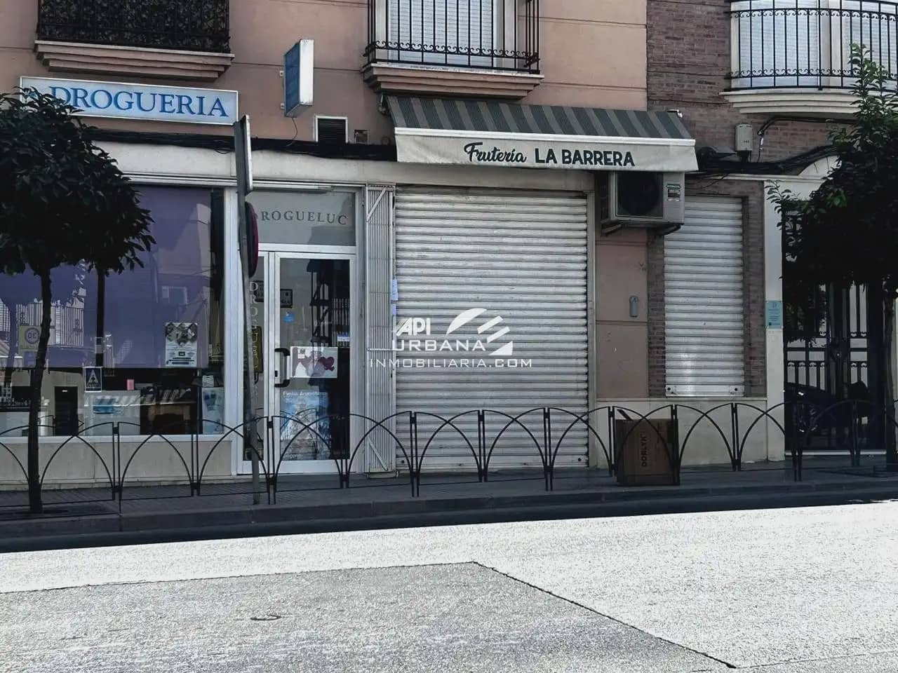 Commercieel te koop in Lucena - € 110.000 (Ref: 10085258)