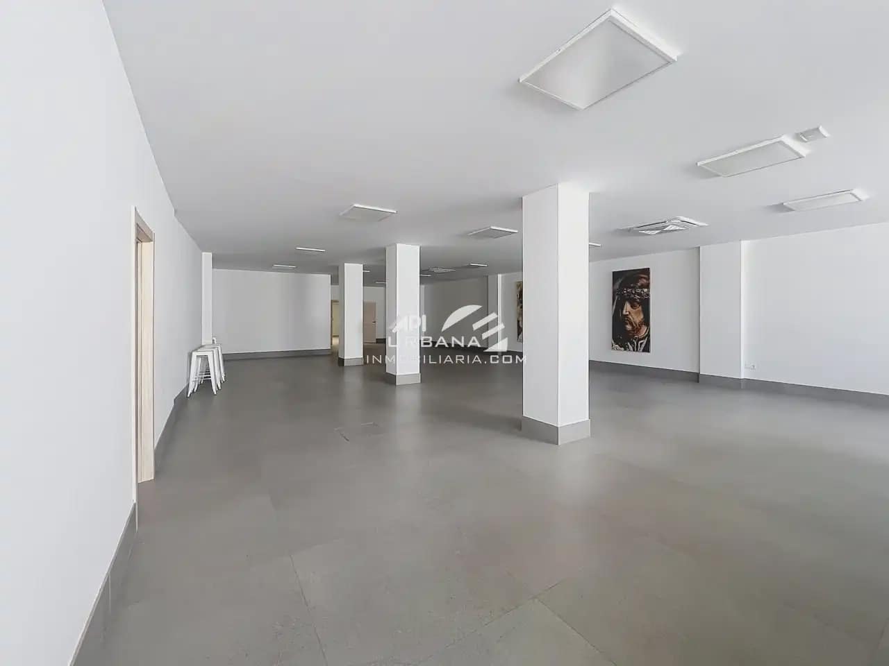 Kommersiell att hyra i Lucena - 850 € (Ref: 10088548)