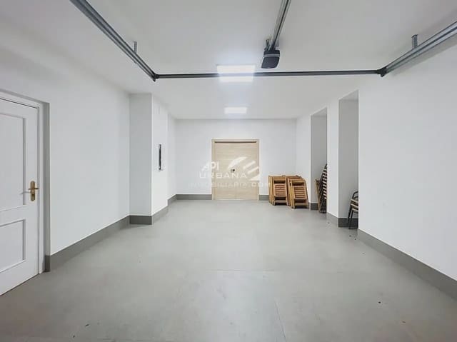Kaupallinen vuokrattavana paikassa Lucena - 850 € (Ref: 10088548)