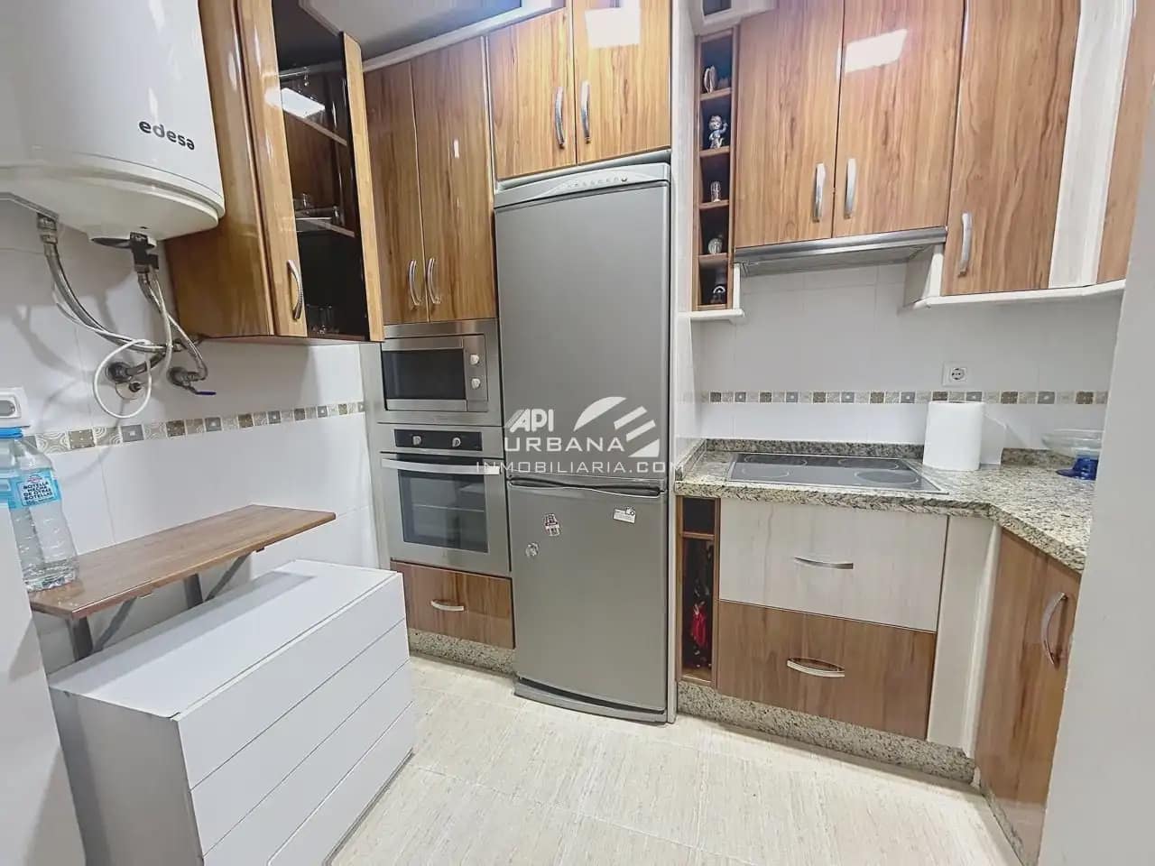Apartamento de 2 habitaciones en Lucena en venta - 90.000 € (Ref: 10094891)