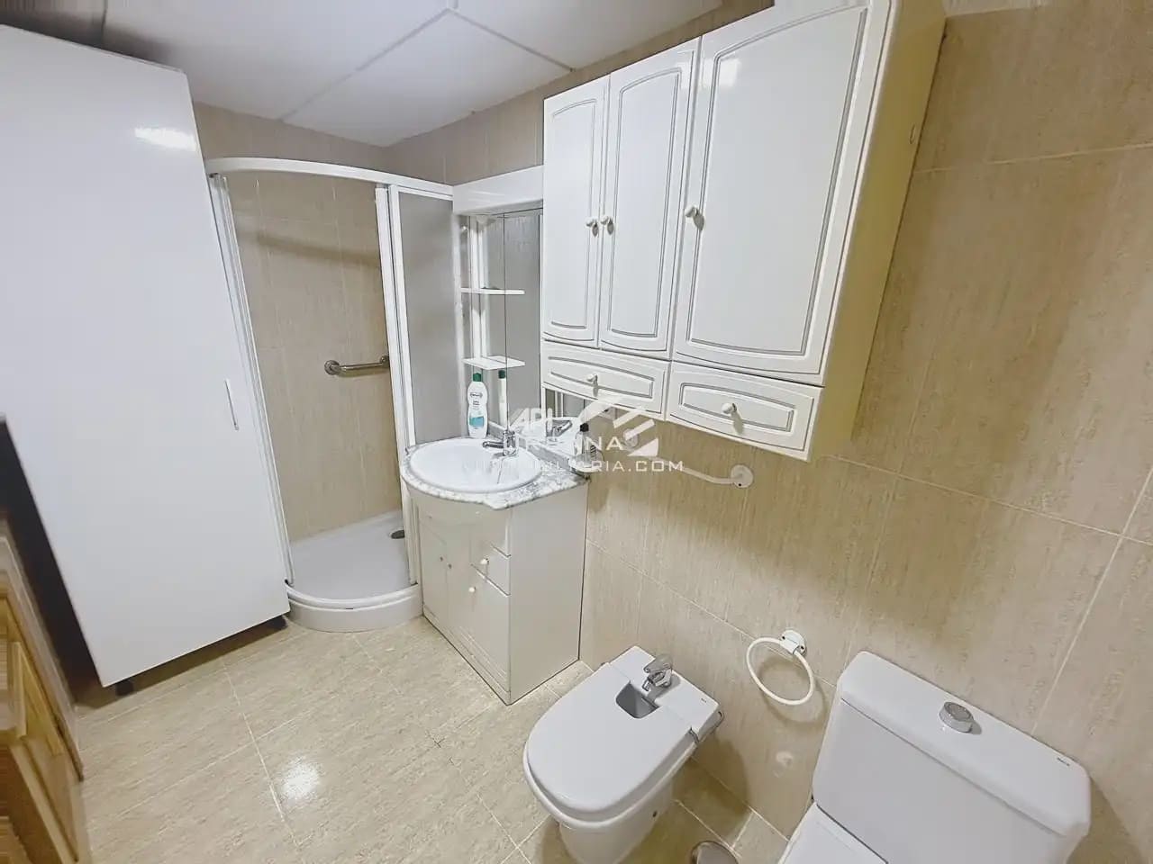 Apartamento de 2 habitaciones en Lucena en venta - 90.000 € (Ref: 10094891)